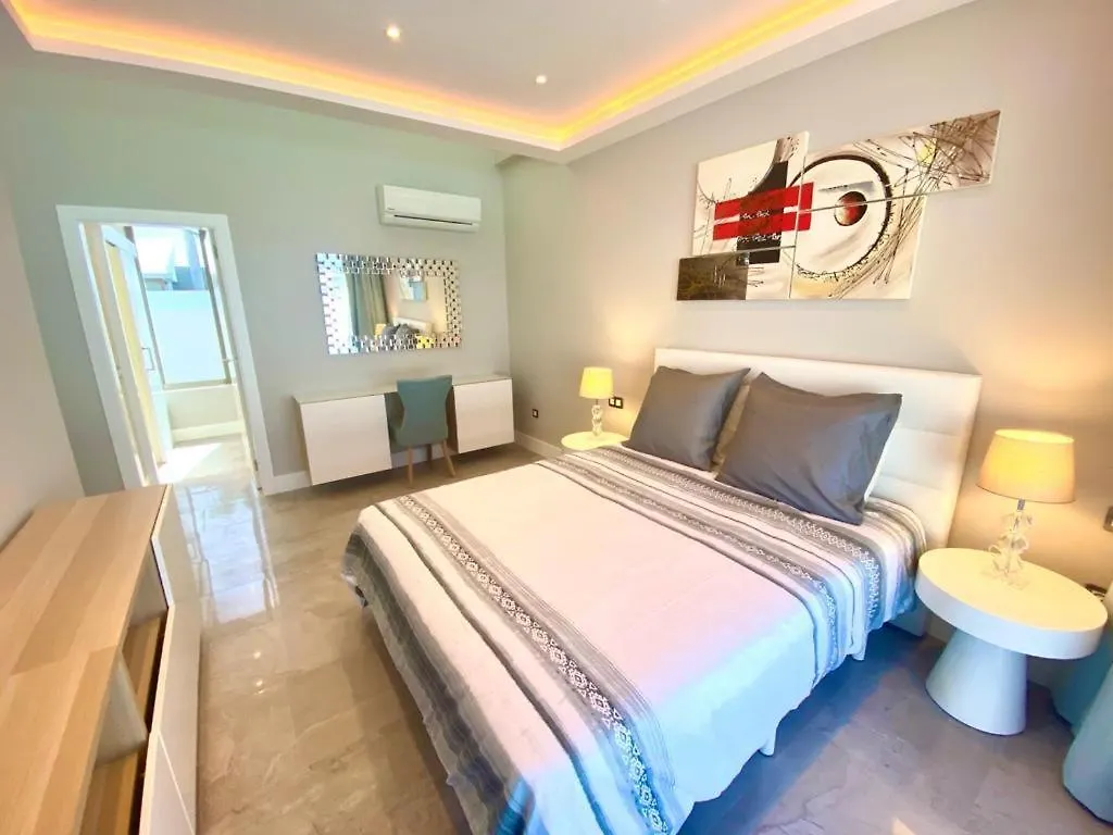 Luxury Villa Olivia 3 Beds - 3 Baths Puerto del Carmen  Spain